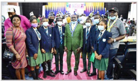 Vice-Chancellor, Prof. Kolawole Salako (Centre) with students of FUNAAB International School (FUNIS) at the event.